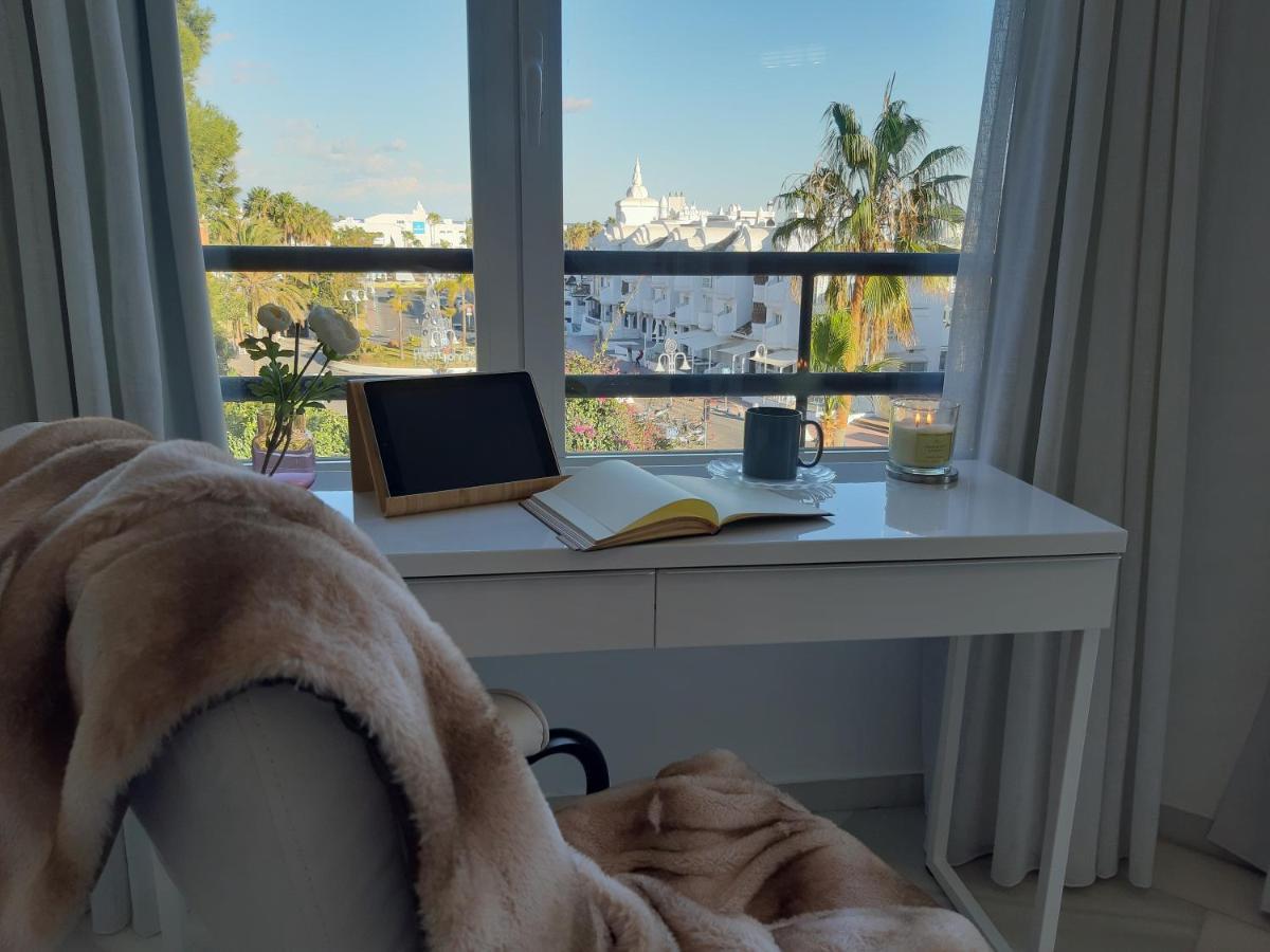Vacaciones En Puerto Marina (Benalmadena Costa)