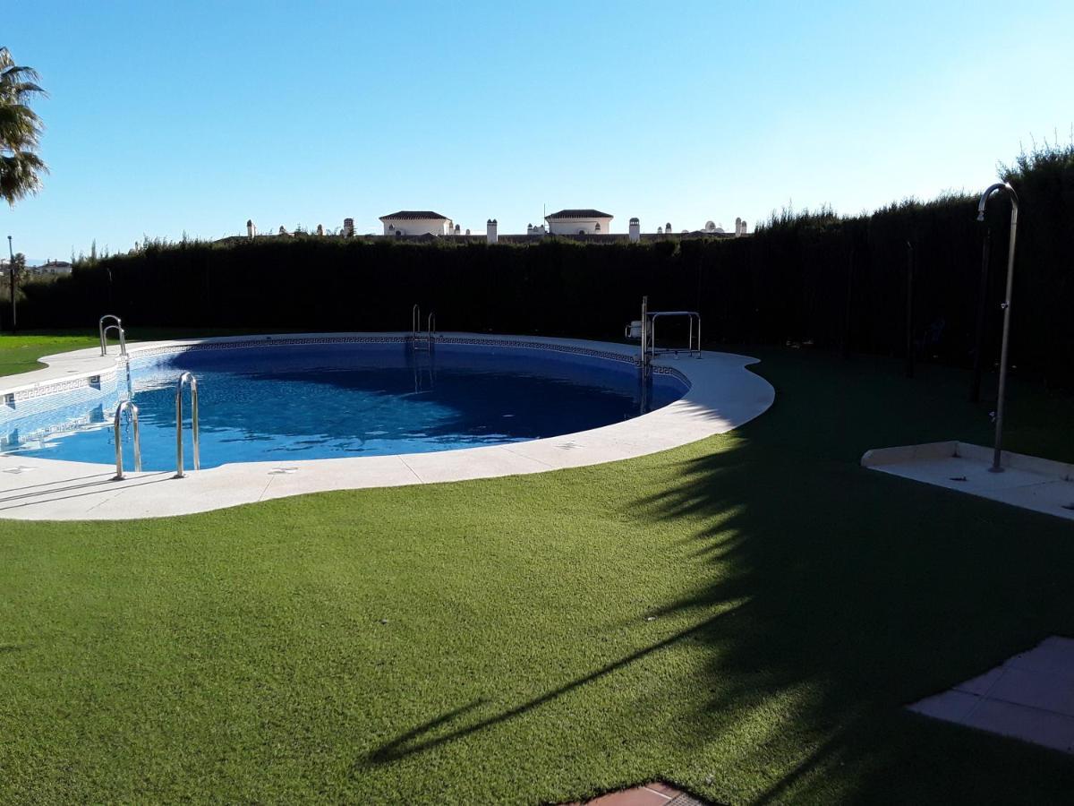 Apartment Golf And Pool By H&h