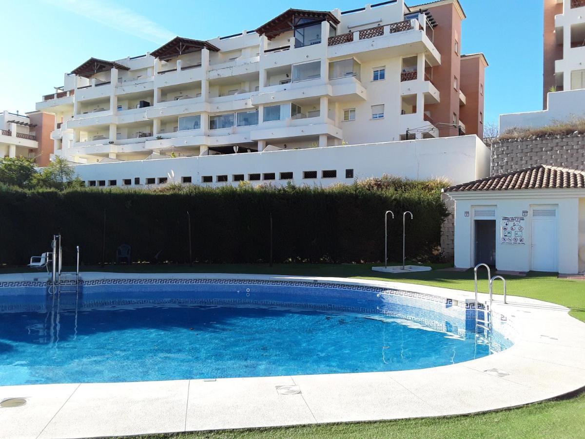 Apartment Golf And Pool By H&h
