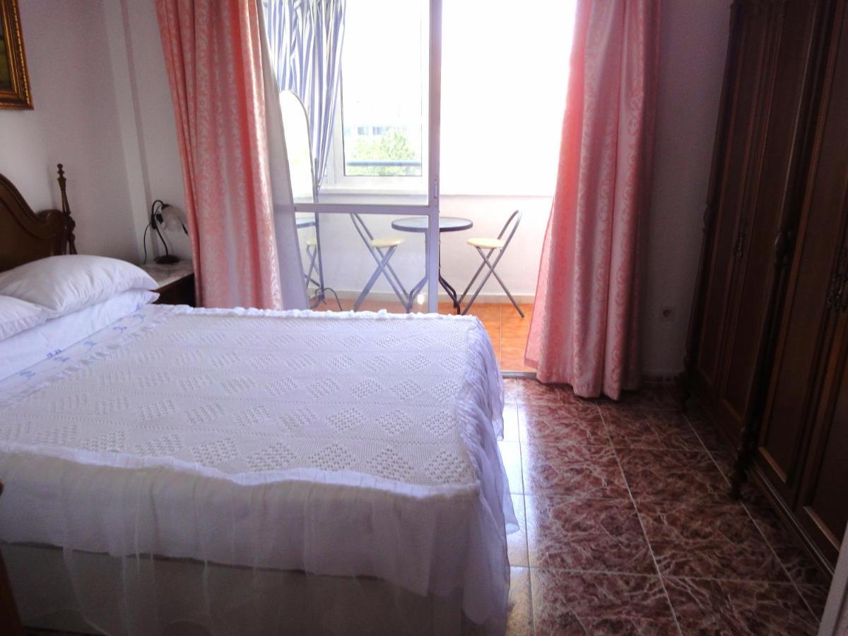 Costamar, Primera Linea De Playa, 3 Dormitorios, 2 Banos, Vistas Al Mar, Internet Wifi Y Garaje, Ideal Parejas Y Familias *