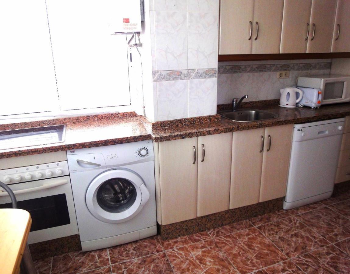 Costamar, Primera Linea De Playa, 3 Dormitorios, 2 Banos, Vistas Al Mar, Internet Wifi Y Garaje, Ideal Parejas Y Familias Apartment