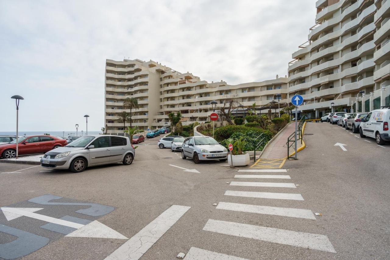 Seaview Beachfront With Aqua Park & Balcony Benalmadena