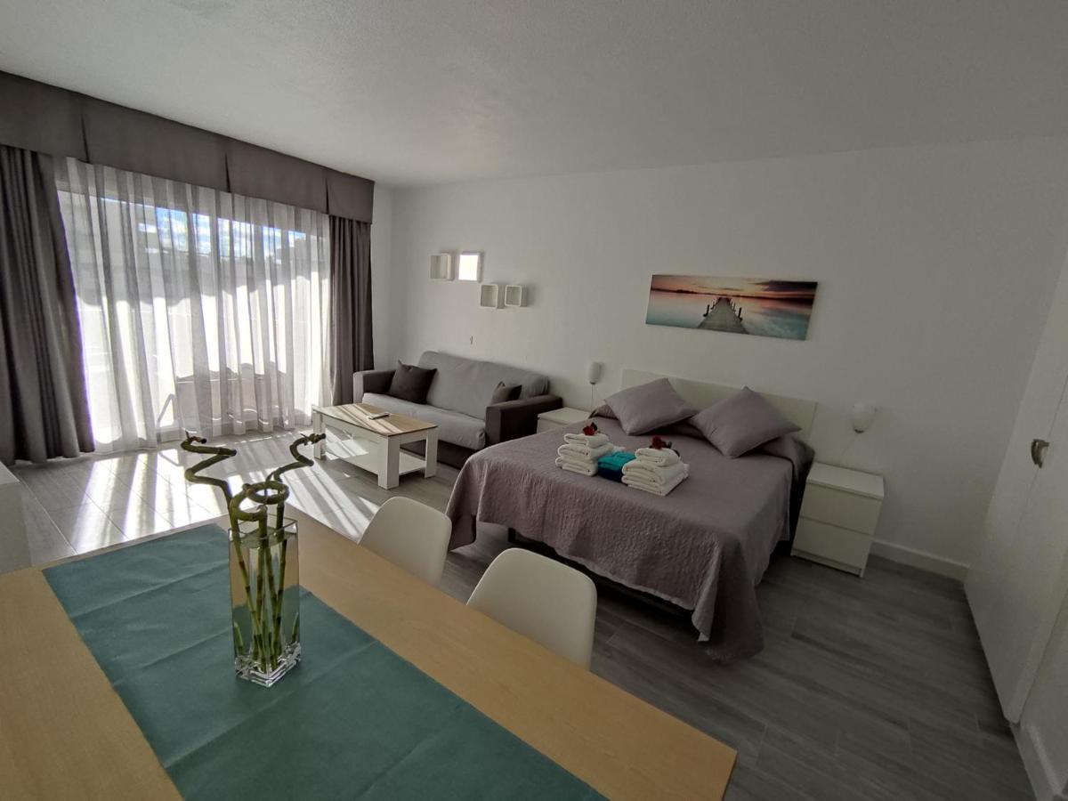 Estudio Benalbeach Primera Linea De Playa Benalmadena