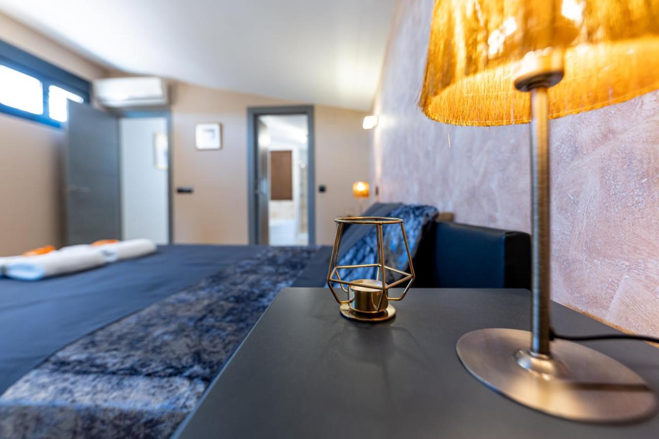 Villa 797 Holiday - Modern With Pool In Puerto Marina For 12