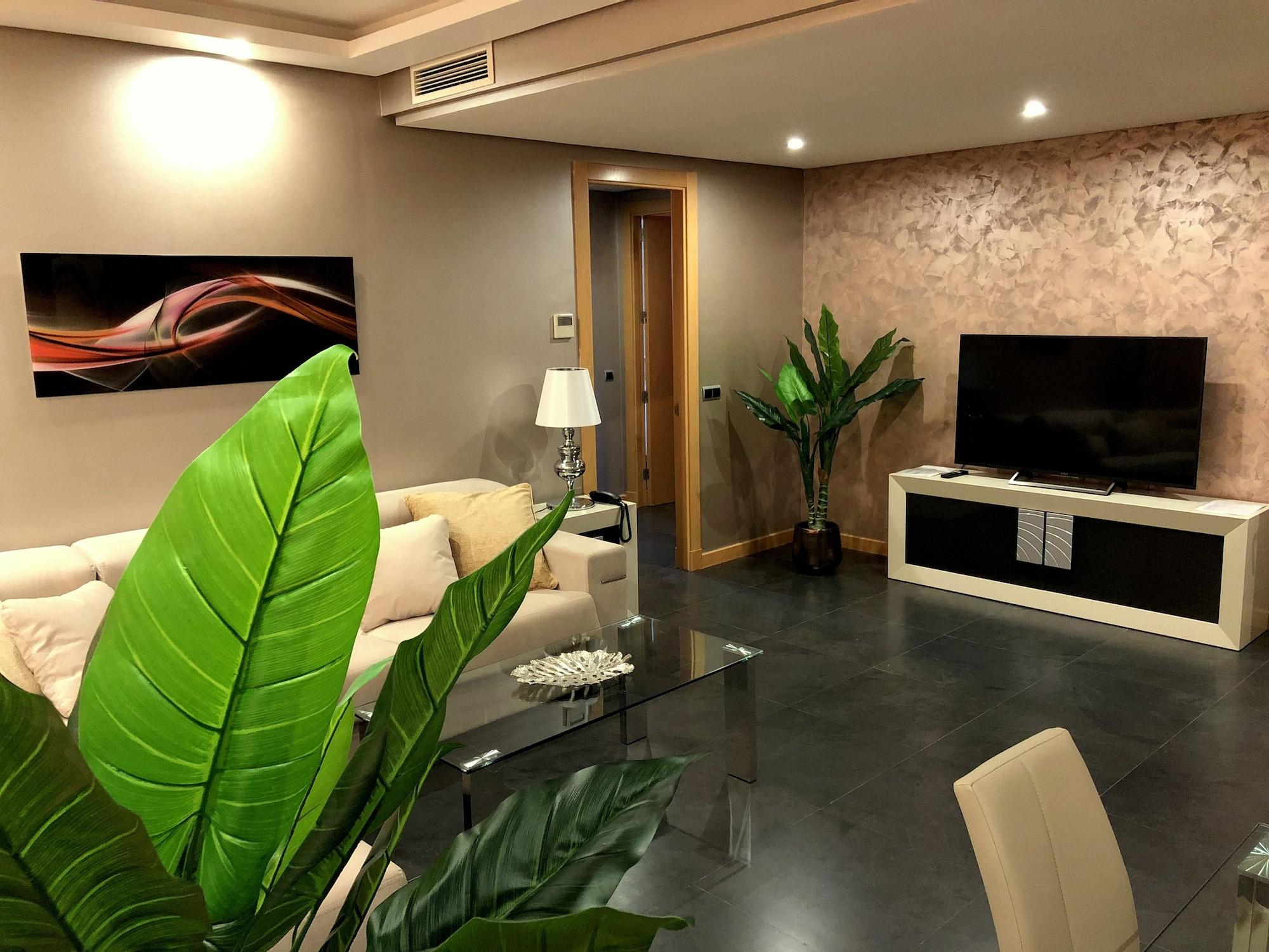 Artplatinum & Benalmádena