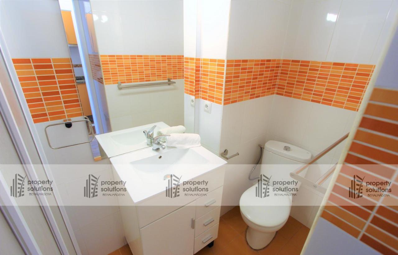 712 Iris - Vista Al Mar - A 10 Min De La Playa Caminando Y 5 Min Del Centro Apartamento Benalmádena