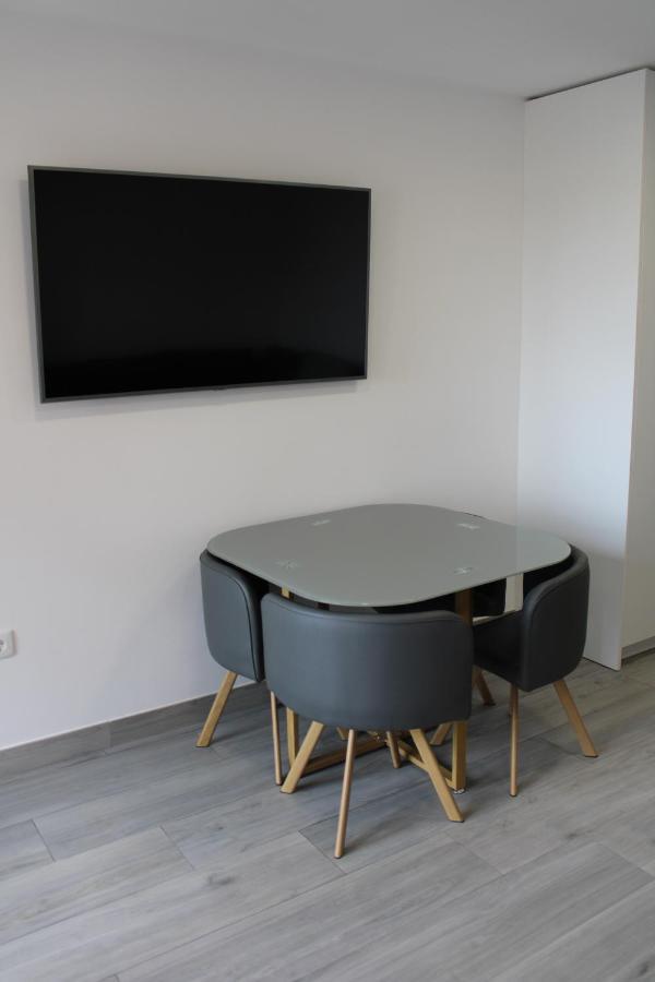 Apartment Estudio Nuevo Minerva 635 *