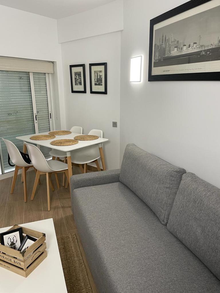 Precioso Apartamento En Primera De Linea De Playa Apartment *