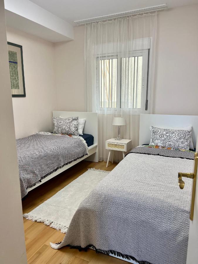 Sea Breeze – Brisas Del Mar