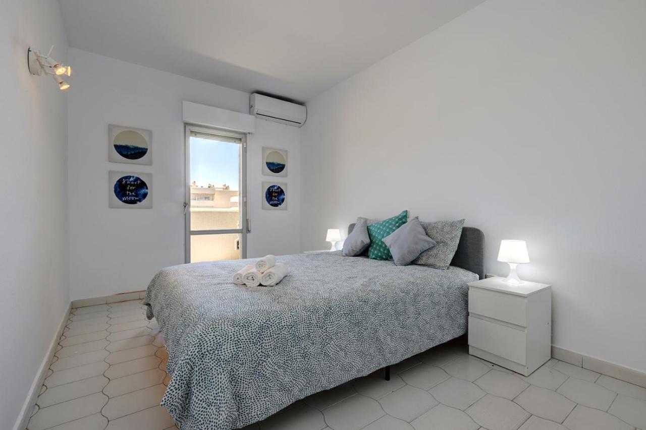 095 - Bright & Comfortable Holiday With Water Park & Sea Views Apartment