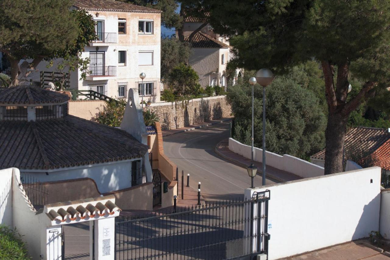 Holiday home Agradable Adosado Con Piscina La Hidalga