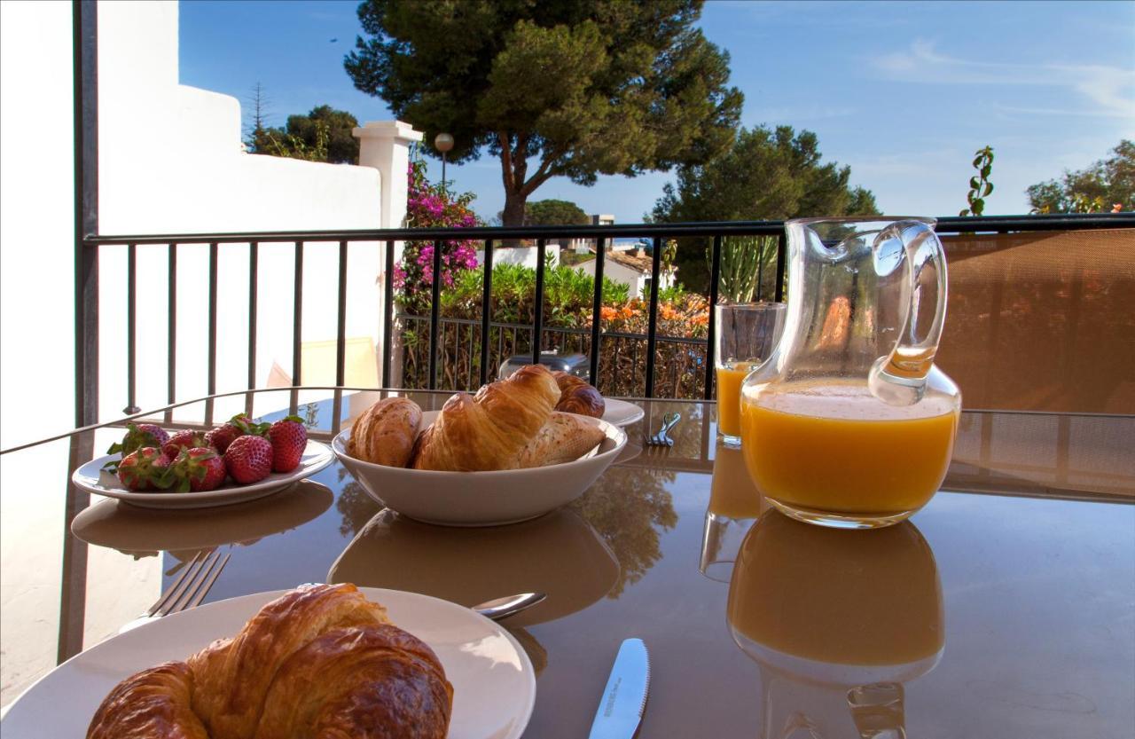 Agradable Adosado Con Piscina La Hidalga * Benalmadena