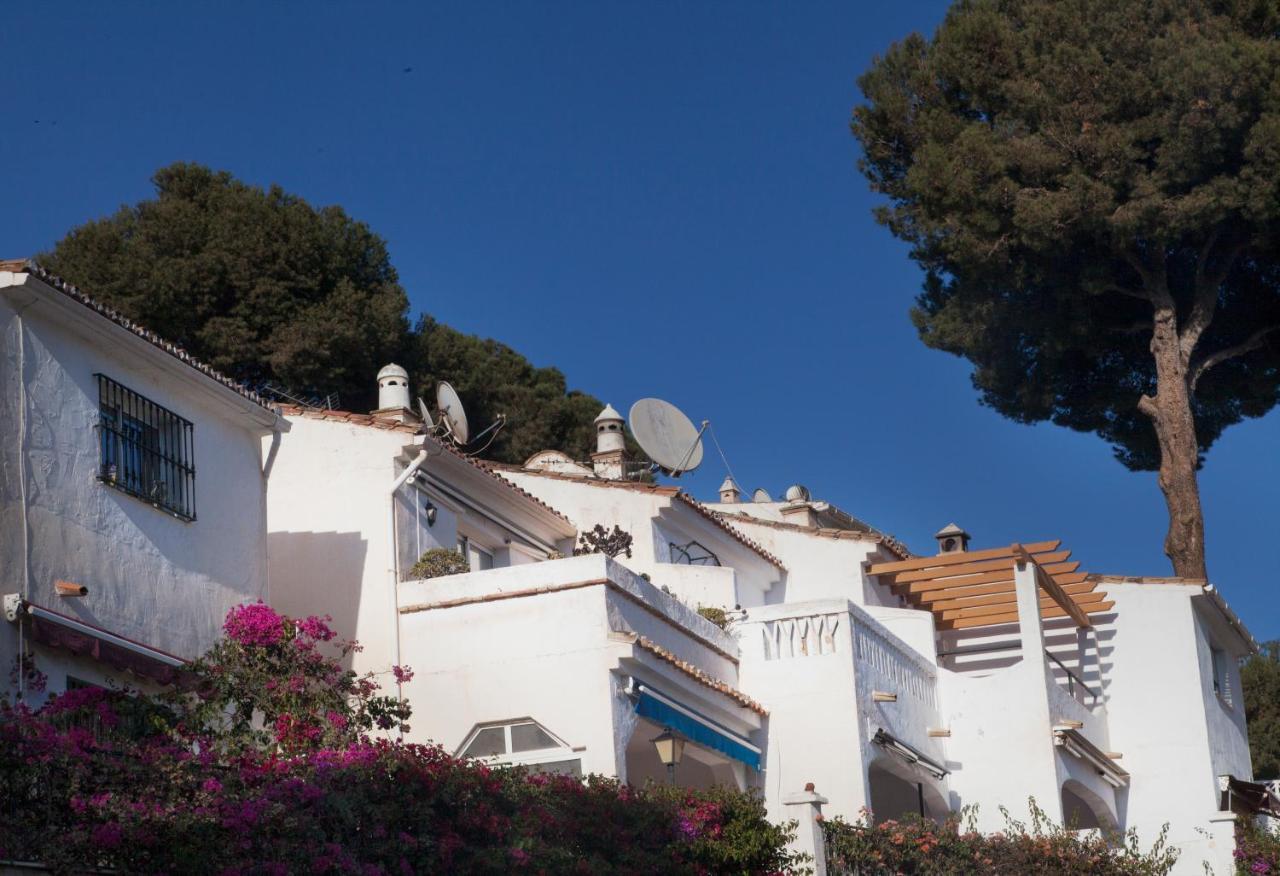 Holiday home Agradable Adosado Con Piscina La Hidalga