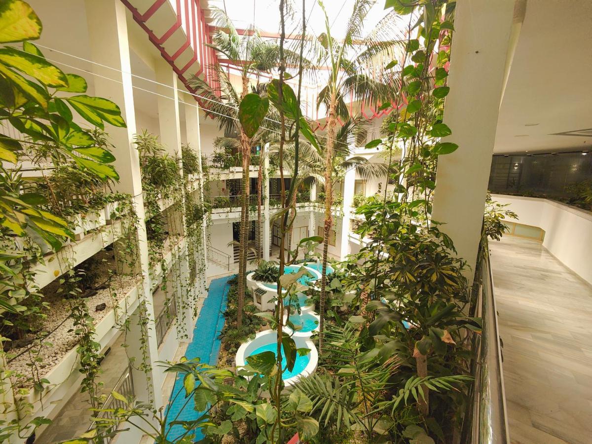 Benal-beach-511. Walking Distance To The *