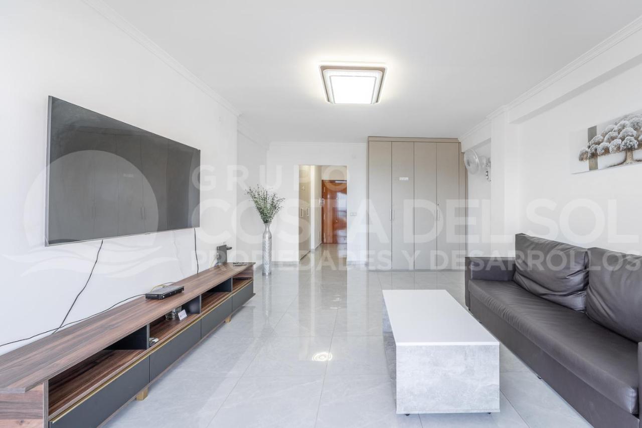 Espectacular Apartamento En Costa, Frente Al Mar * Benalmadena
