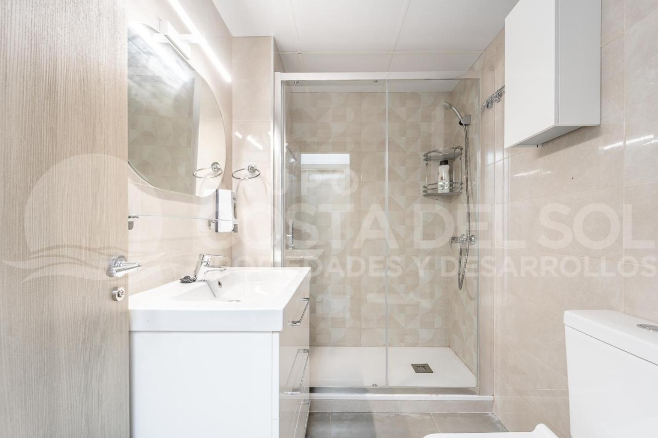 Espectacular Apartamento En Costa, Frente Al Mar