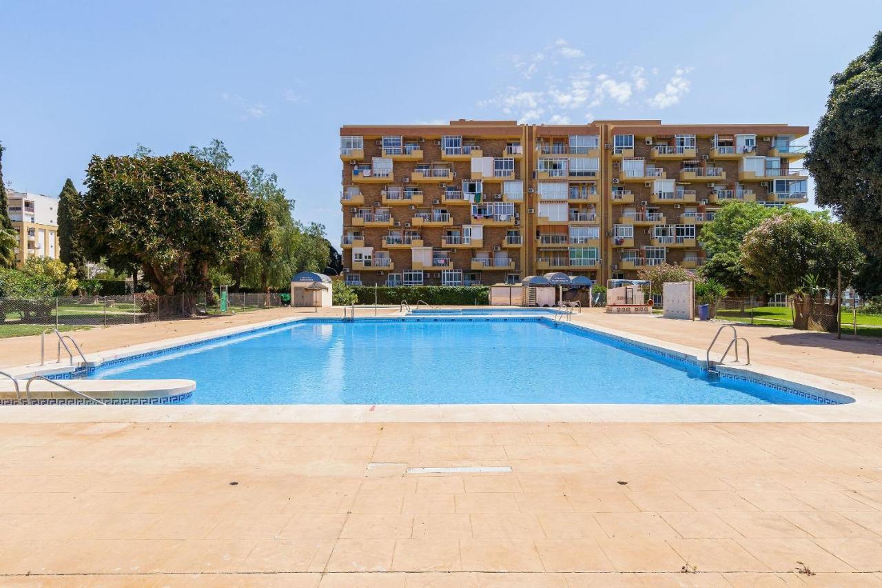 Cosy Studio With Balcony In Bonanza Square