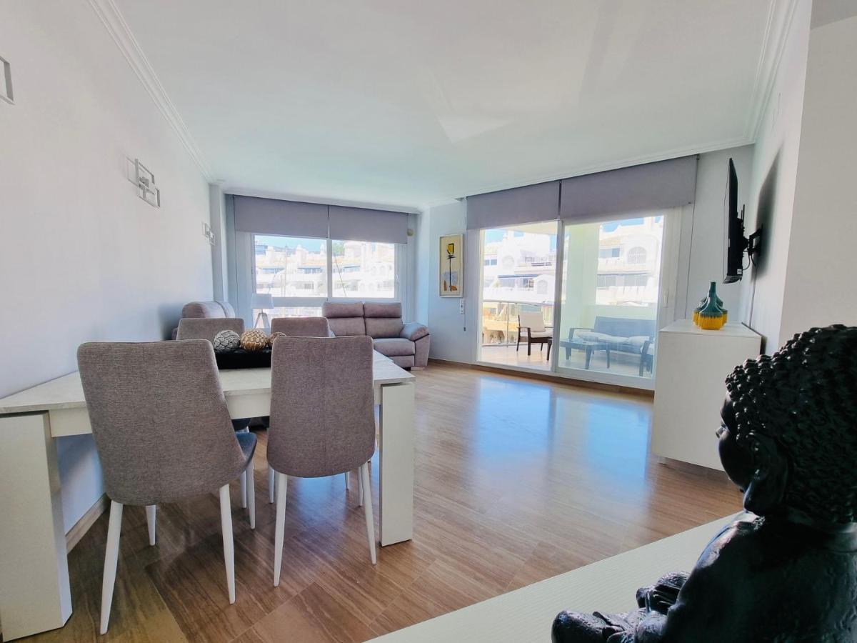 G&g Isla Marina Puerto Appartement *