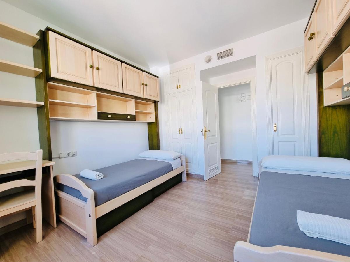 G&g Isla Marina Puerto Appartement *