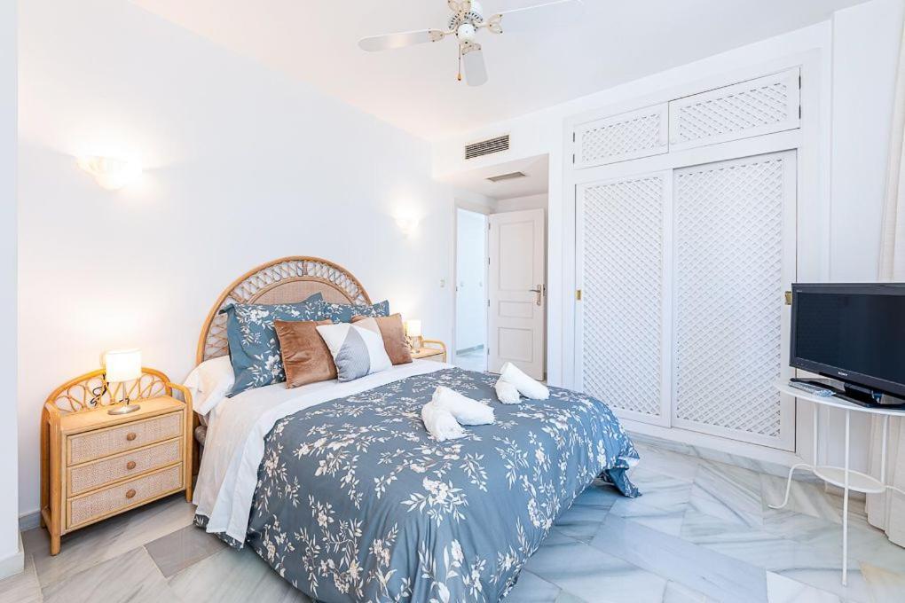 Puerto De Vacacional Con Vistas Al Mar Y Yates Tres 2 Baños * Benalmádena