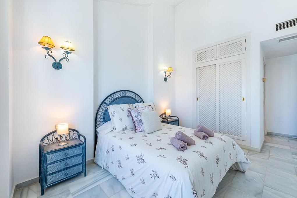 Puerto De Vacacional Con Vistas Al Mar Y Yates Tres 2 Baños * Benalmádena