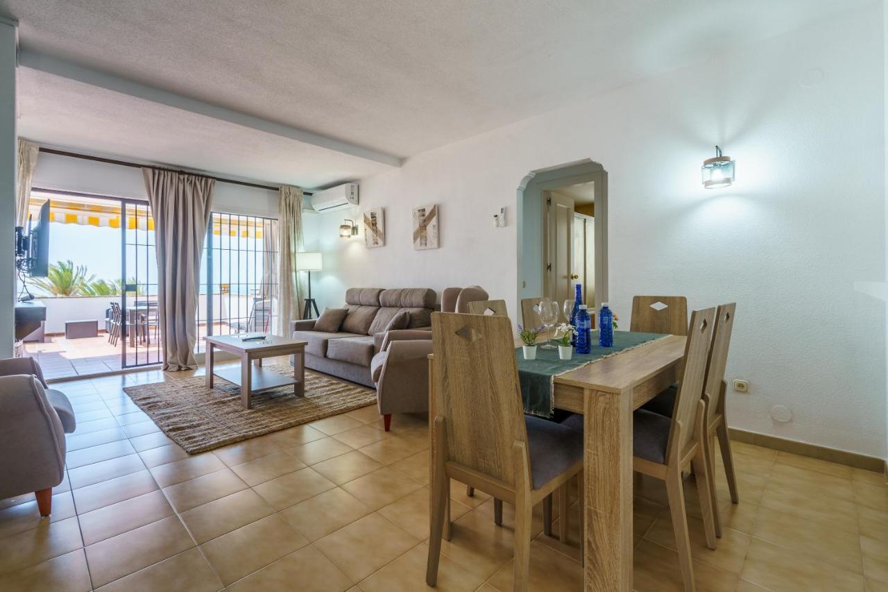 Living On The , First Line + Big Terrace Views