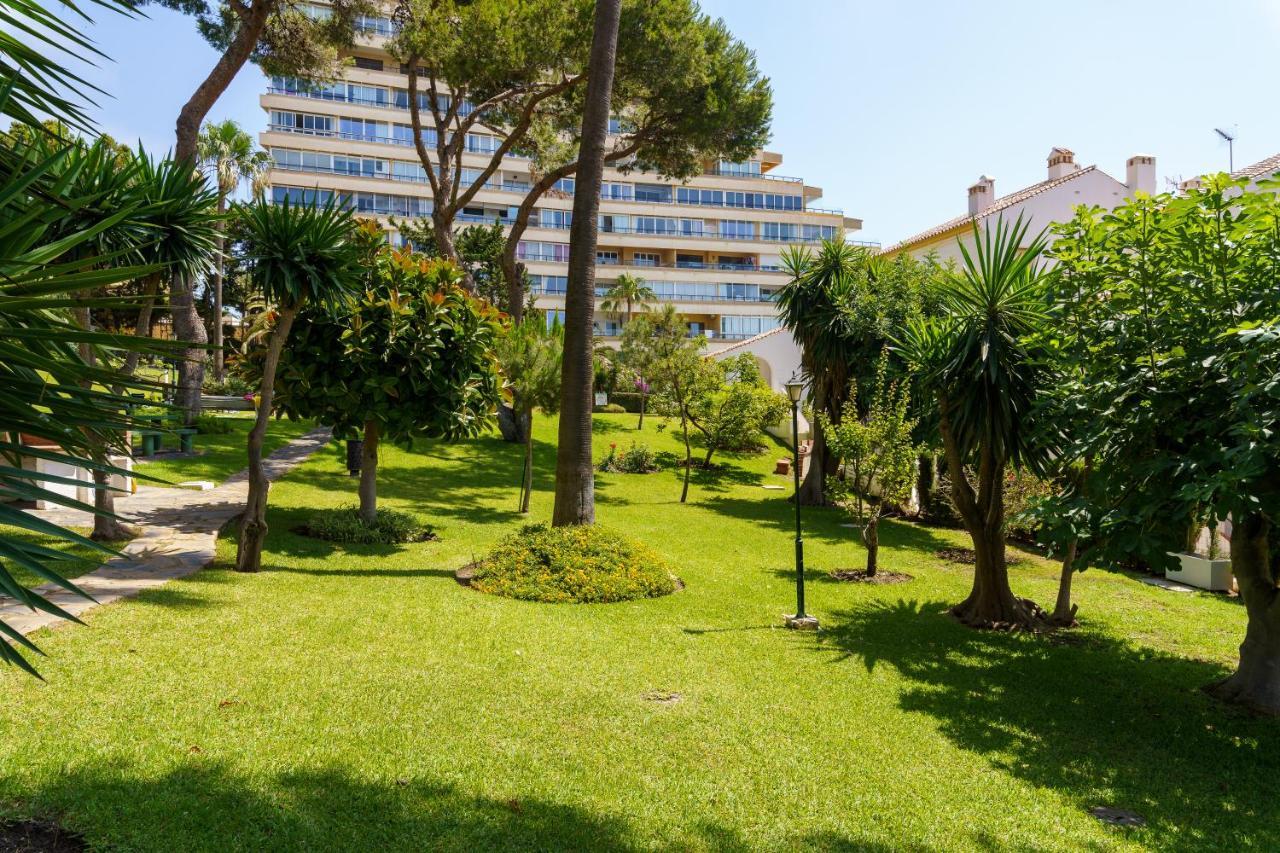 Living On The , First Line + Big Terrace Views Apartment Benalmadena