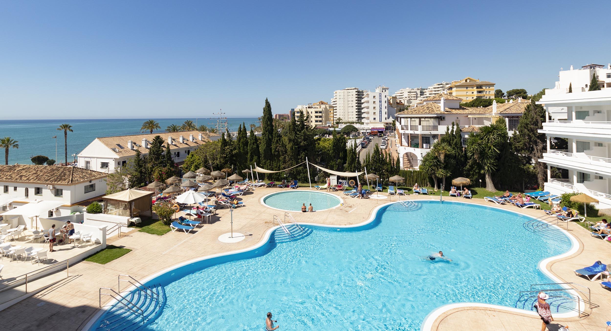 Hotel Palia La Roca 3*