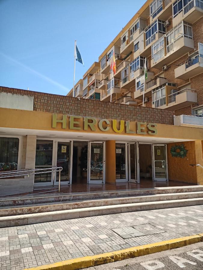Appartement Sweet Benalmadena, Estudio Con Vistas Al Mar Y Excelente Conexion Wifi, No Fumadores, Con Piscinas, Sea Views, With Swimming Pools, Completely Renovated, Ideal For Older People, Bright With Morning Sun, No Smoking *