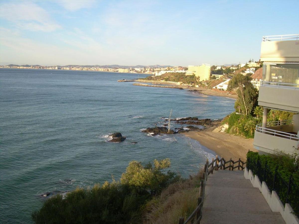 Holidays2benalmadena Torrequebrada Sea View Front With Pool Parking & Terraces