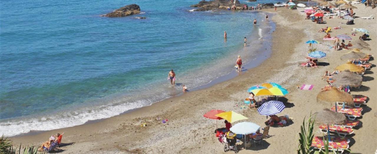 Holidays2benalmadena Torrequebrada Sea View Front With Pool Parking & Terraces
