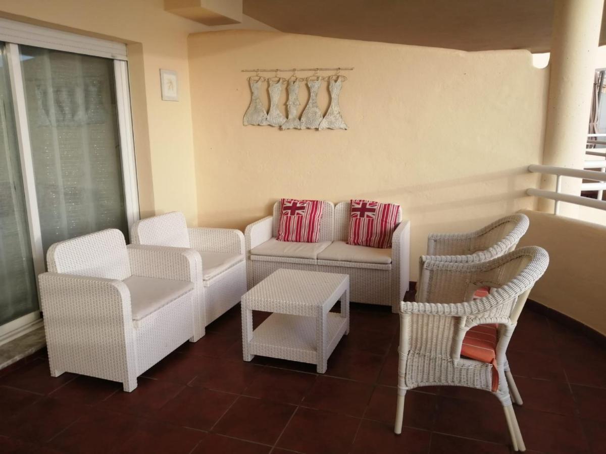 Holidays2benalmadena Torrequebrada Sea View Front With Pool Parking & Terraces *