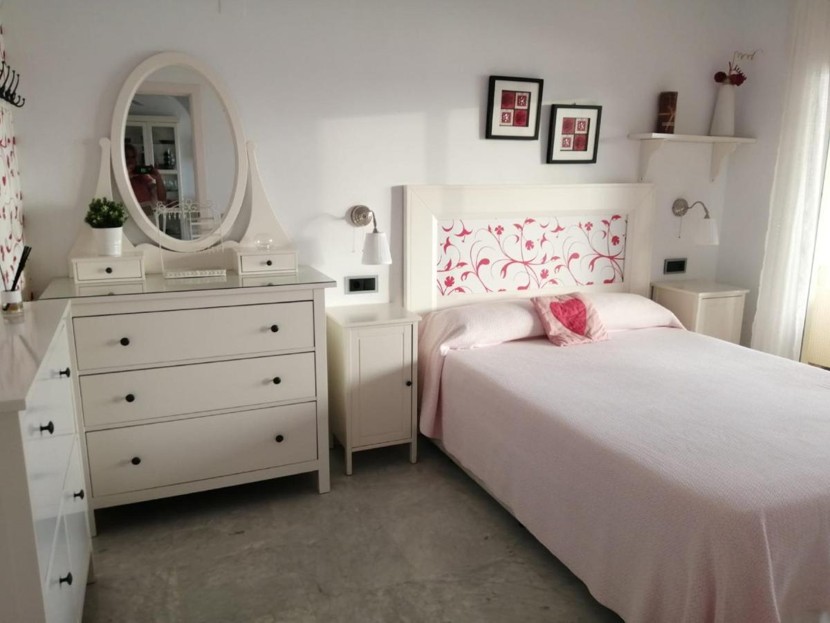 Holidays2benalmadena Torrequebrada Sea View Front With Pool Parking & Terraces Apartment