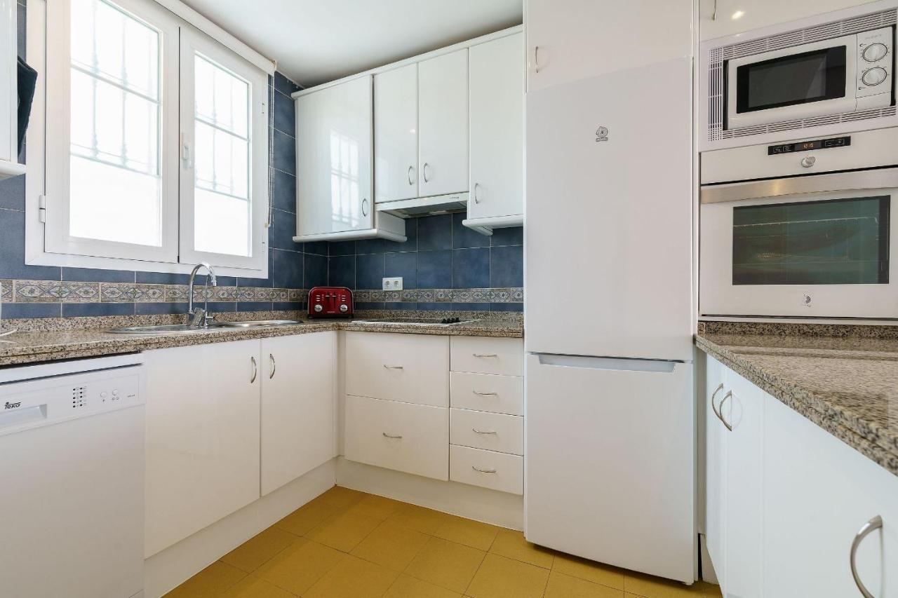 Beautiful Views Family Townhouse Steps From The * Benalmadena