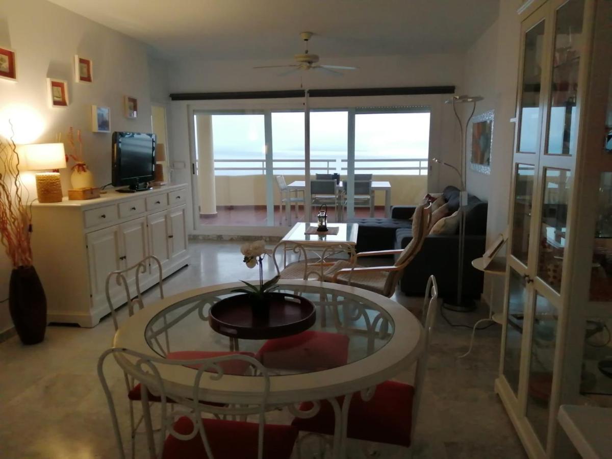 Holidays2benalmadena Torrequebrada Sea View Front With Pool Parking & Terraces Benalmadena