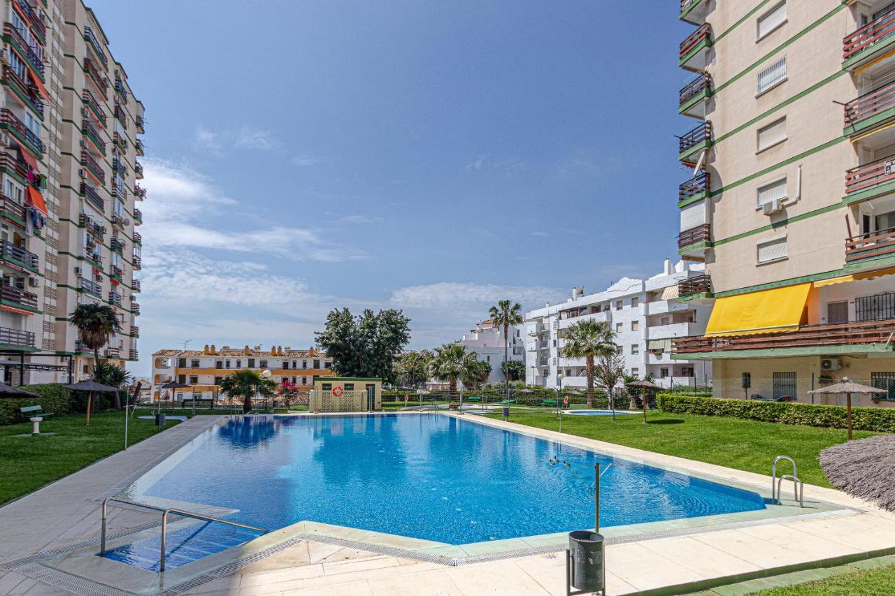 797 Holiday Rentals- Estudio Para 3 En Cerca De La Playa * Benalmádena