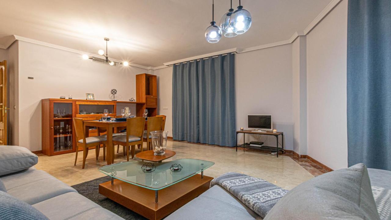Appartement 797 Rentals- Piso Con Amplia Terraza A Solo 1 Min De La Playa *