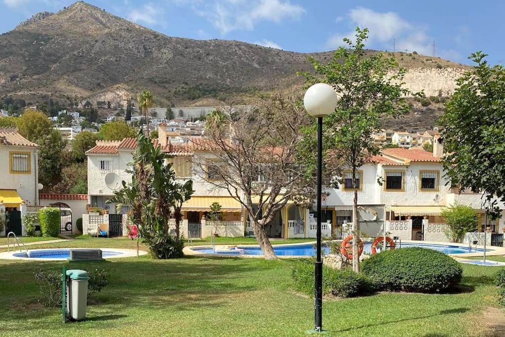 Holiday home Chalet Adosado Corta Temporada 2 *