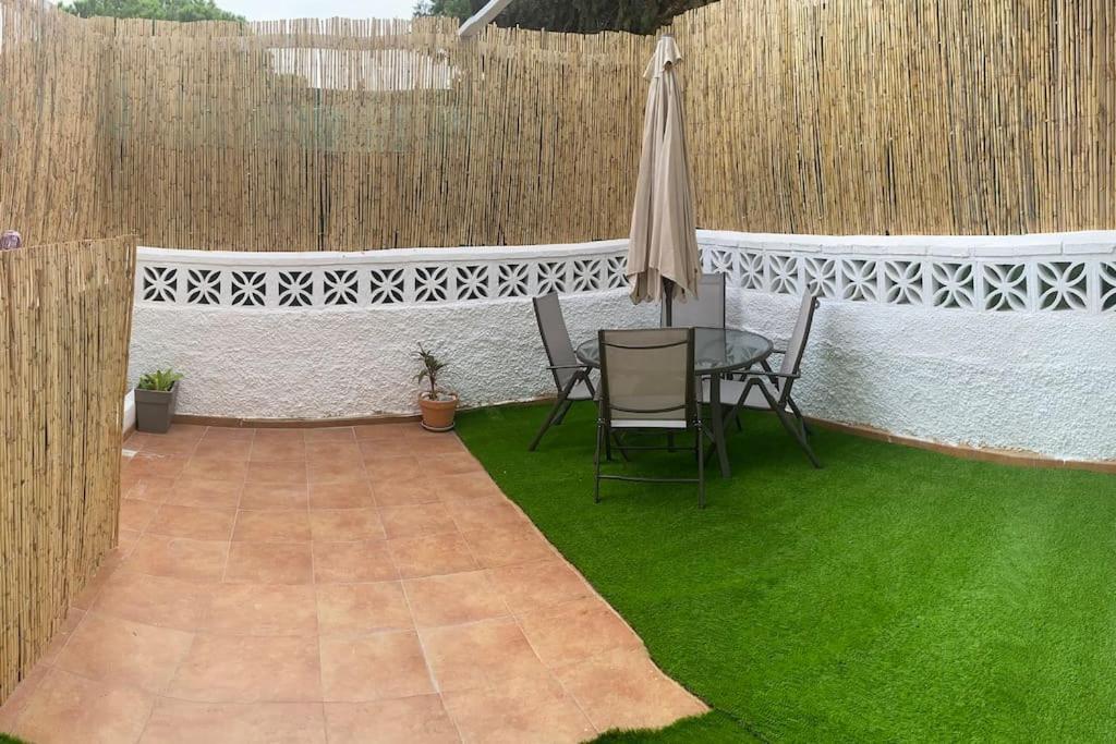Holiday home Chalet Adosado Corta Temporada 2 *