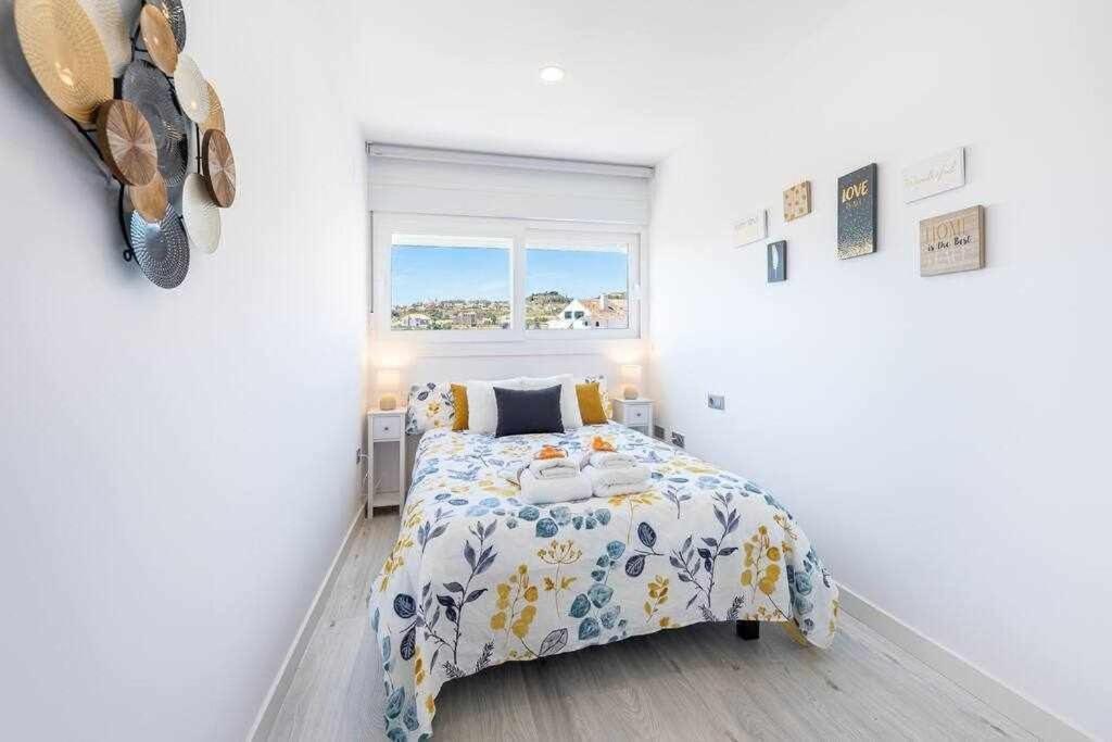 Lujoso De 2 Con Jacuzzi * Benalmádena