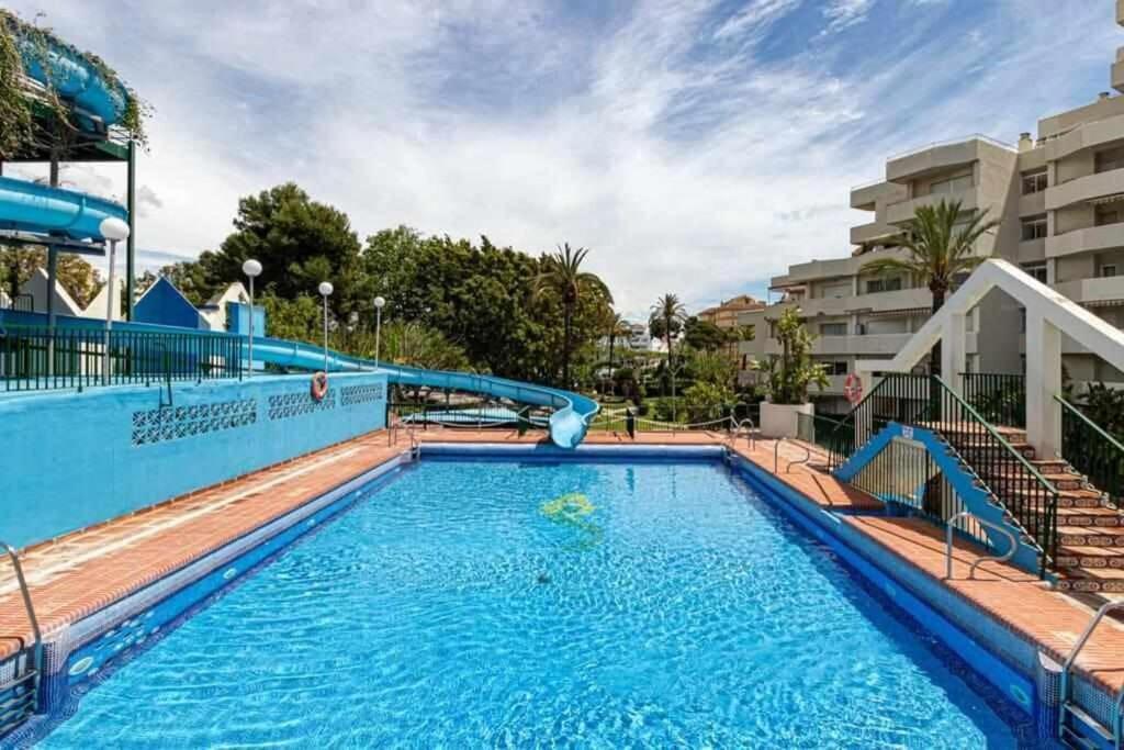 797 Rentals- Precioso Piso Con Vistas Al Jardin En Benalbeach Apartment *