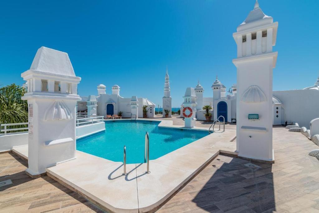 Modern And Luxury 2 Bedroom On Island In The Marina Harbour Benalmadena