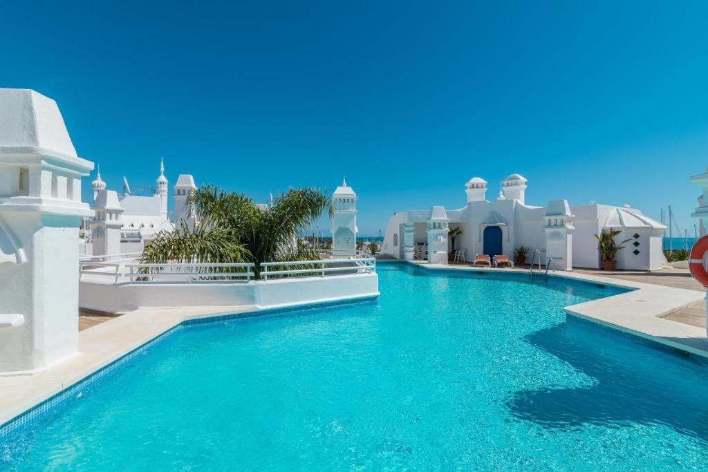 Apartment Modern And Luxury 2 Bedroom On Island In The Marina Harbour Benalmadena