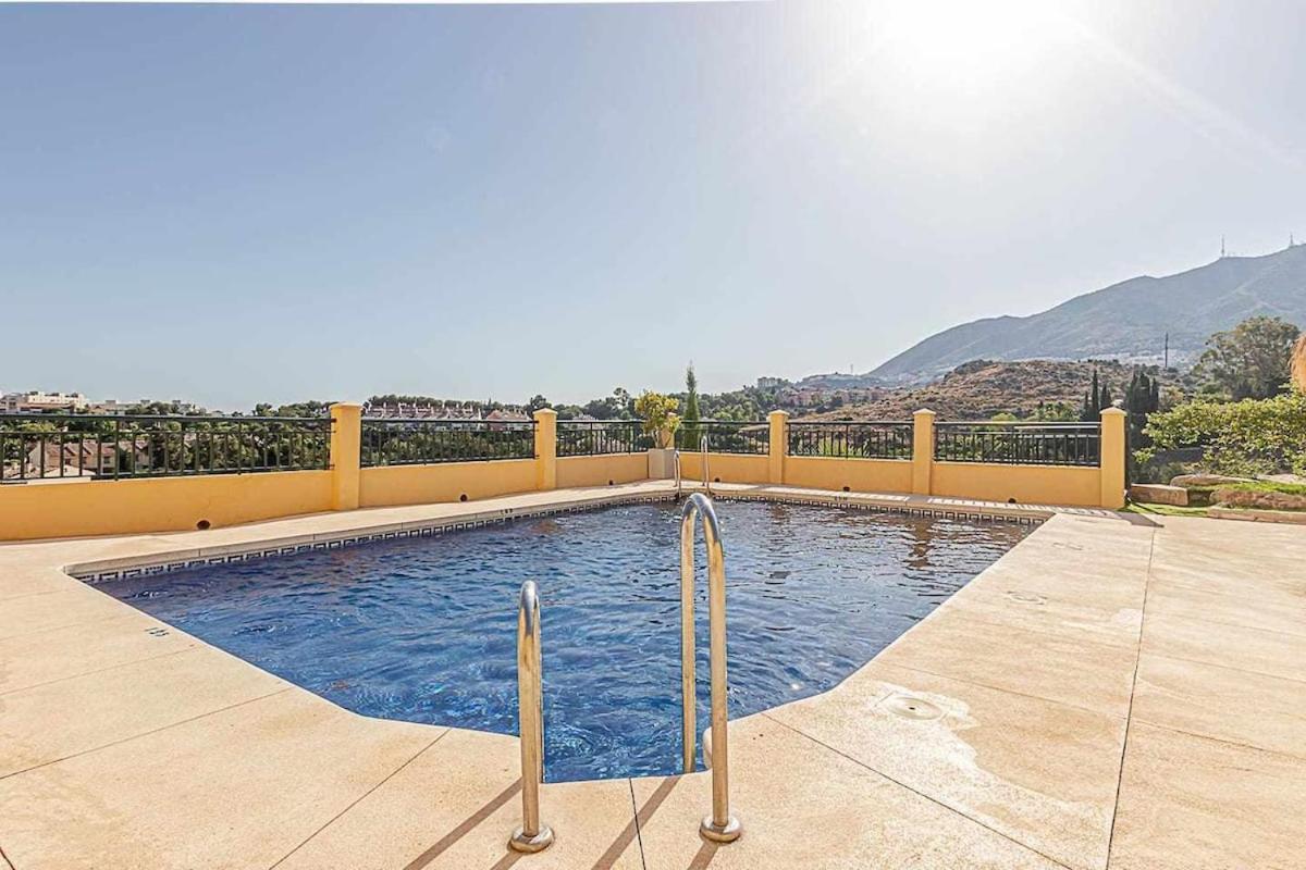 797 - Moderno Piso 5 Con Hermosas Vistas Benalmadena