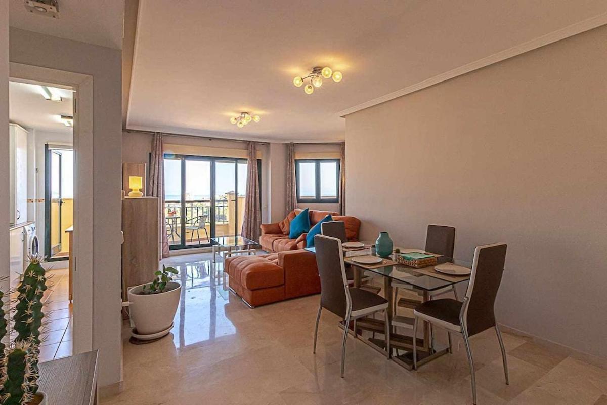 797 - Moderno Piso 5 Con Hermosas Vistas Benalmadena