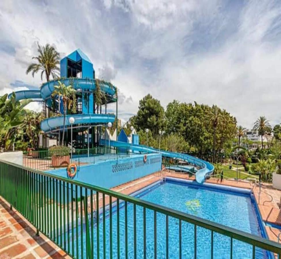 Apartment 797 Rentals- Precioso Piso Con Vistas Al Jardin En Benalbeach *