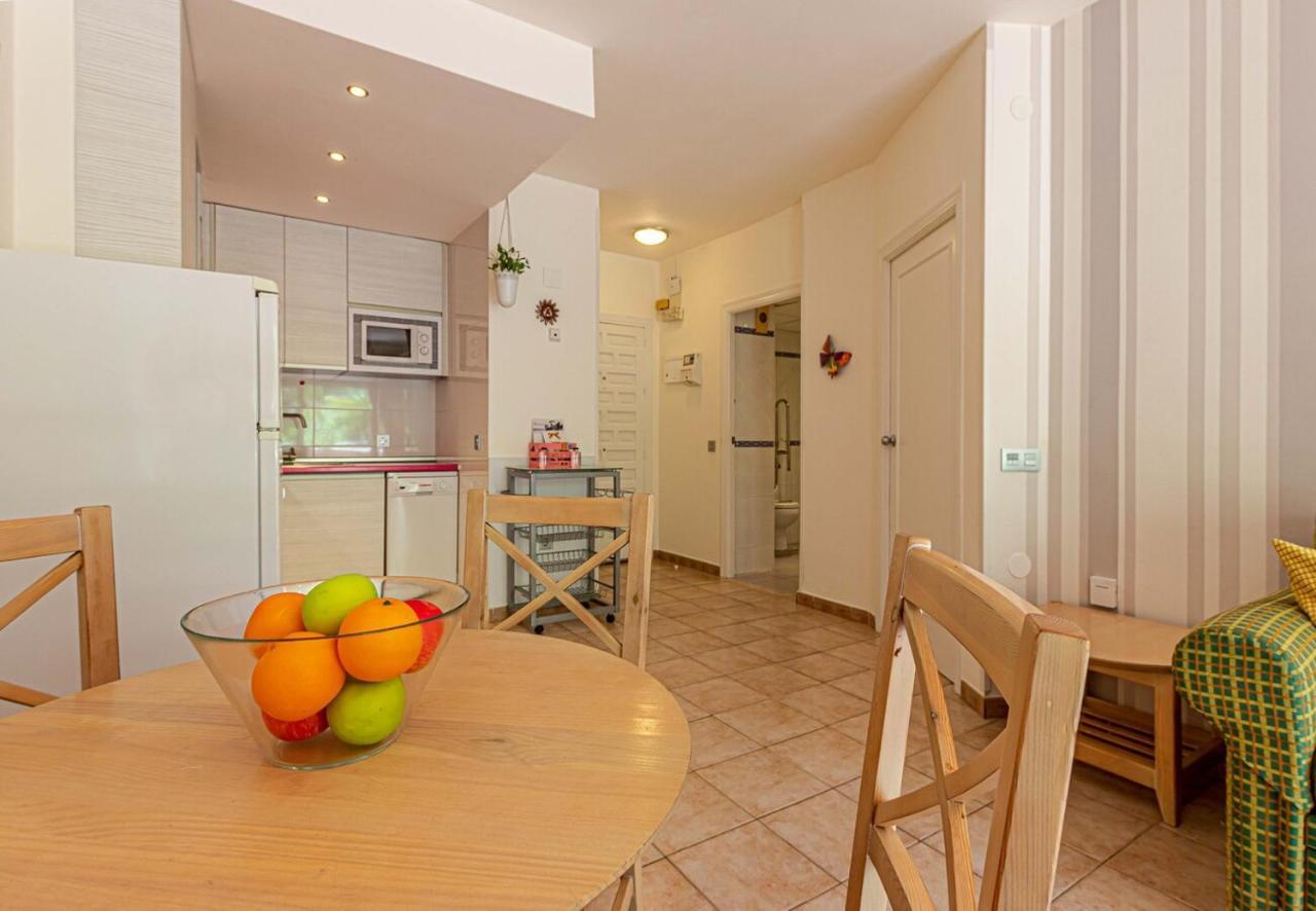 797 Rentals- Precioso Piso Con Vistas Al Jardin En Benalbeach Apartment *