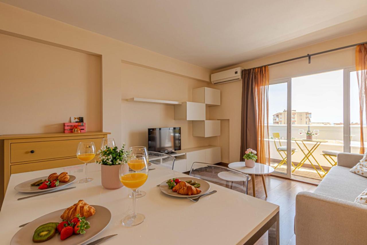 797 Rentals- Atico En Arroyo De La Miel Con Hermosas Vistas