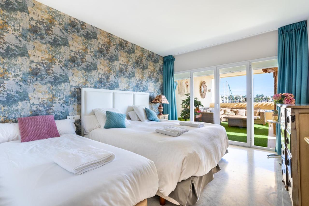 Apartment Wintowinrentals Luxury And Sea View Inside Puerto Marina *