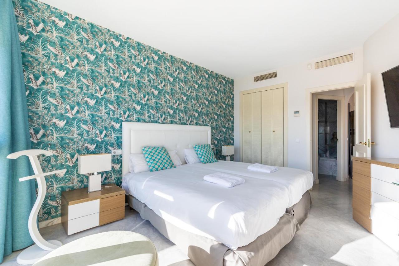 Wintowinrentals Luxury And Sea View Inside Puerto Marina *
